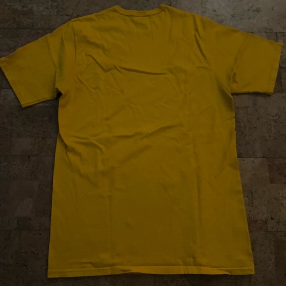 Champion Tee - Picture 5 of 6